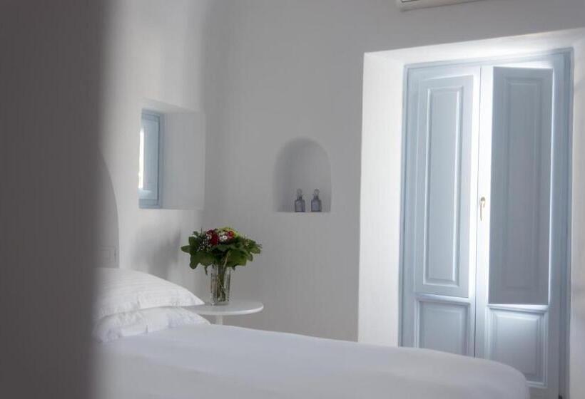 سوئیت با چشم‌انداز, Aria Suites & Villas