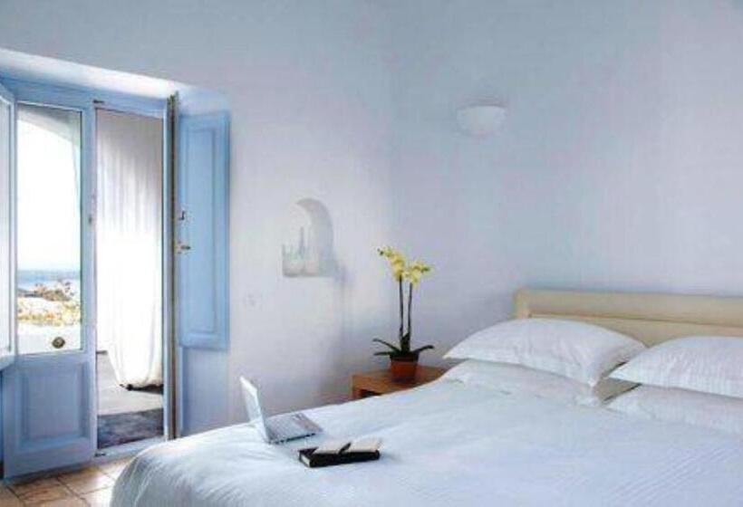 سوئیت با چشم‌انداز, Aria Suites & Villas