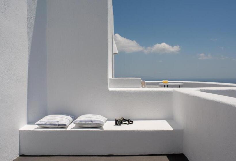 سوئیت با چشم‌انداز, Aria Suites & Villas