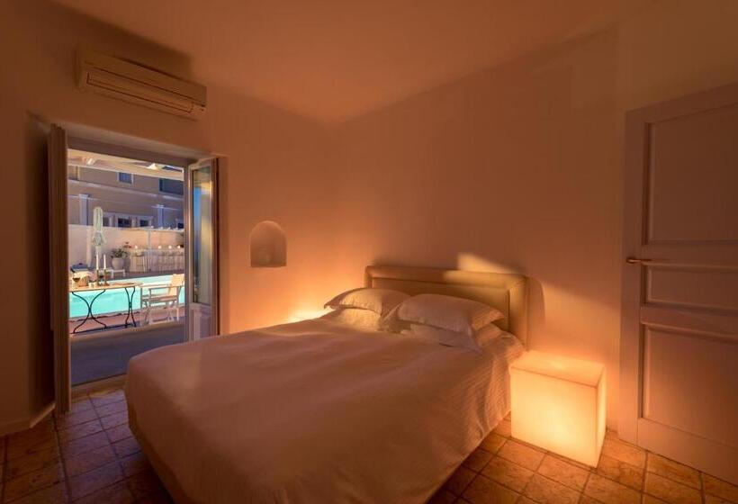 سوئیت با چشم‌انداز, Aria Suites & Villas