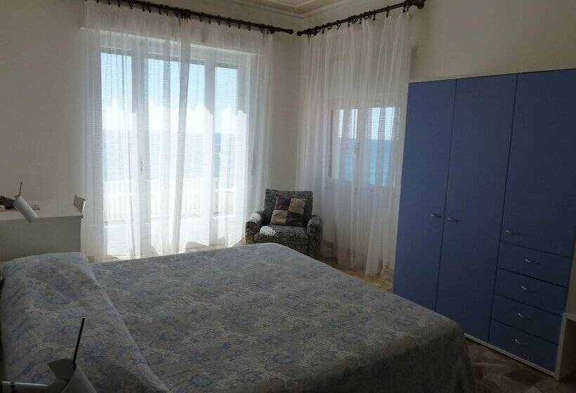 اتاق استاندارد, La Balnearia