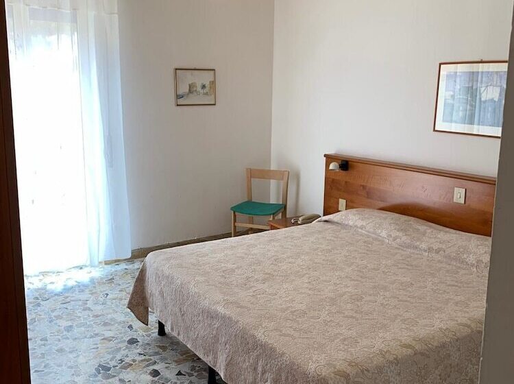 اتاق استاندارد, La Balnearia