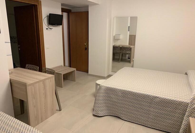 اتاق استاندارد یک نفره, La Balnearia