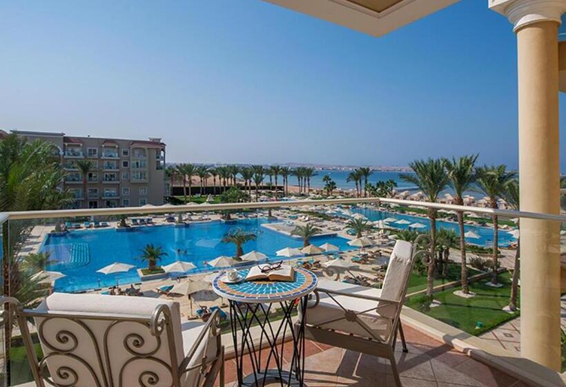 سوئیت پریمیوم با چشم‌انداز دریا, Premier Le Reve Hotel & Spa Sahl Hasheesh   Adults Only 16 Years Plus