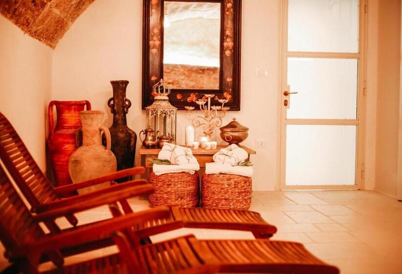 Люкс Вид на Бассейн, Corte Largo Lauro Dimore & Spa