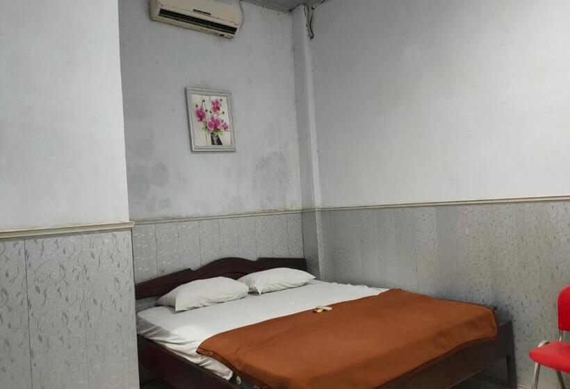 Номер Стандарт, Oyo 90529  Baruga Makassar
