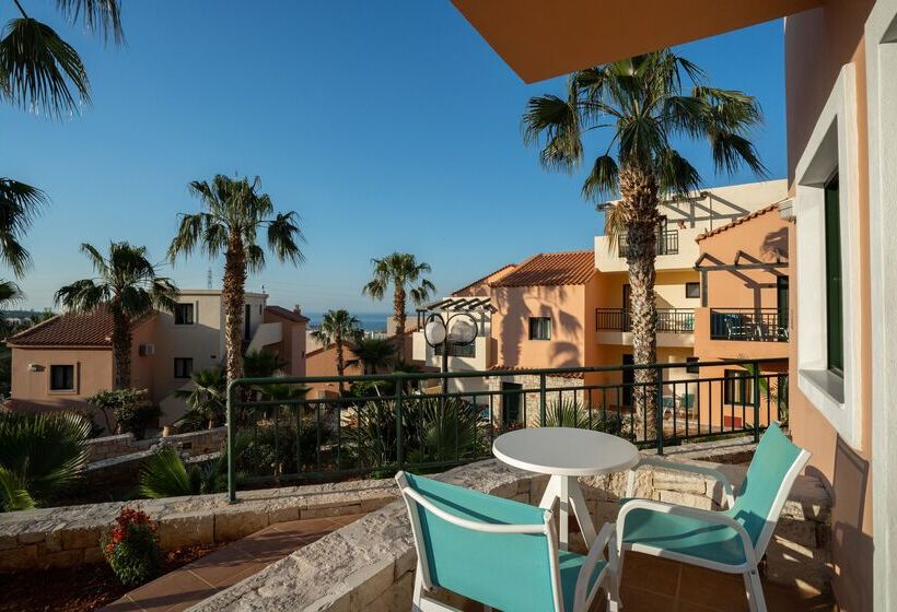 Студио Стандарт Вид на Сад, Asterias Village