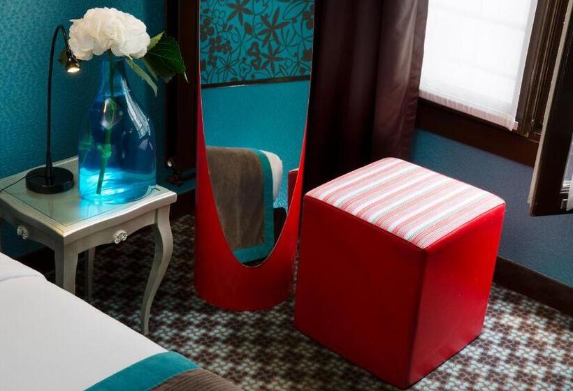 اتاق سوپریور, Design Sorbonne