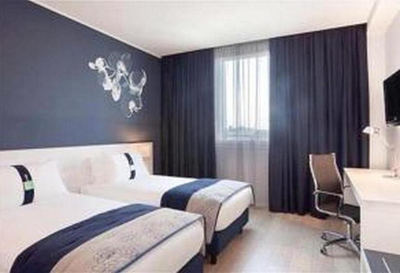 اتاق استاندارد, Holiday Inn Milan Nord Zara, An Ihg