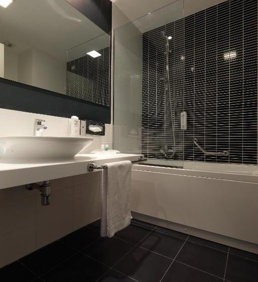 اتاق استاندارد, Holiday Inn Milan Nord Zara, An Ihg