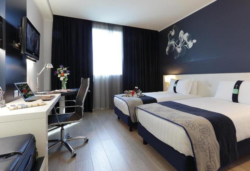 اتاق استاندارد, Holiday Inn Milan Nord Zara, An Ihg