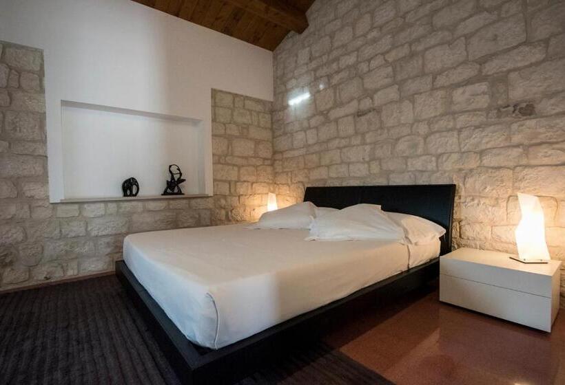 سوییت جونیور, Pietre Nere Resort & Spa