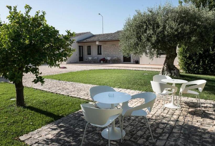 سوییت جونیور, Pietre Nere Resort & Spa