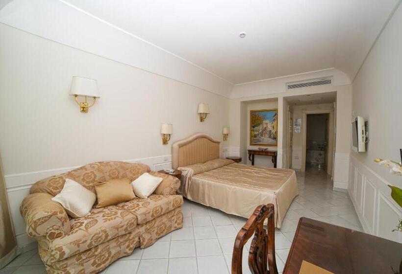 اتاق لوکس, Villa Fraulo