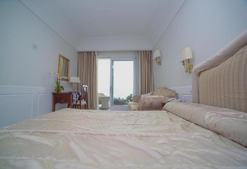اتاق لوکس, Villa Fraulo
