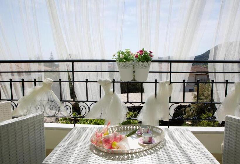 Номер Deluxe с Гидромассажем, Adria Luxury Apartments