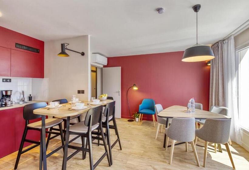 Апартаменты 2 Спальни, Appart City Confort Paris Clichy  Mairie