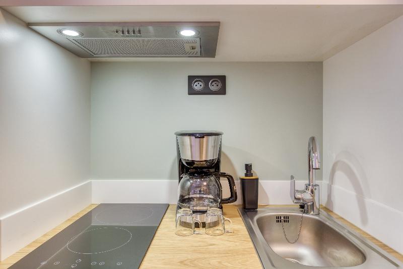 Студия Стандарт, Appart City Confort Paris Clichy  Mairie