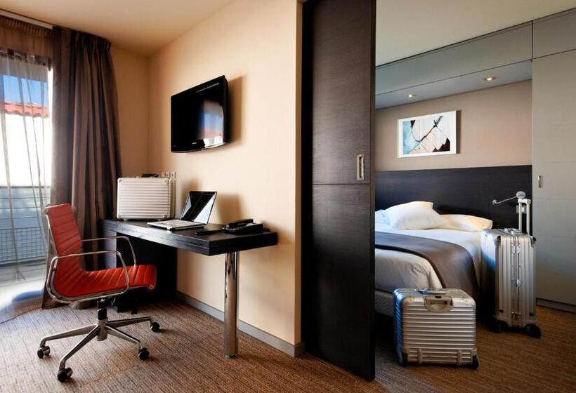 Апартаменты 1 Спальня, Appart Hôtel Clément Ader