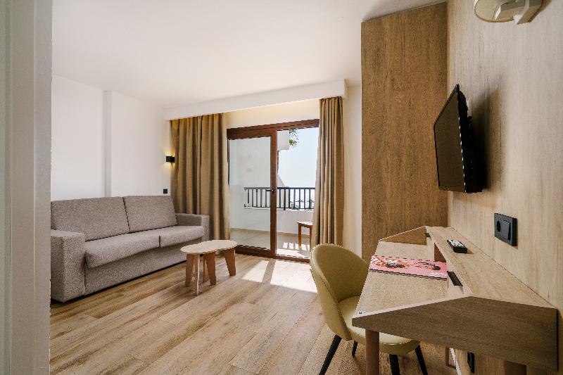 Студия Стандарт, Appart Hôtel Clément Ader