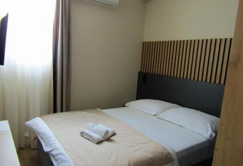 اتاق عادی, Beach Hotel Božikovina 2