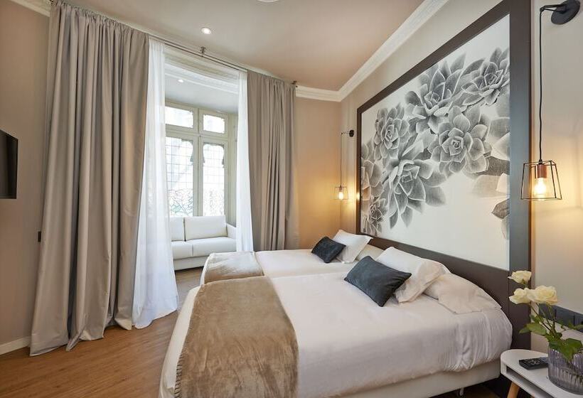Семейный Номер, Hostal Central Barcelona