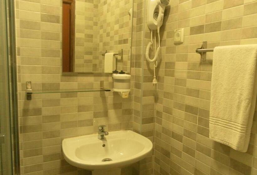 Quarto Triplo Estandar, Pouso Dos Anjos