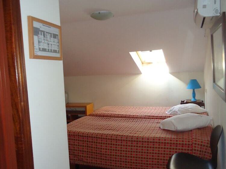 Quarto Triplo Estandar, Pouso Dos Anjos