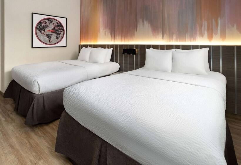 Номер Стандарт 2 Двуспальные Кровати, Ramada By Wyndham Bronx