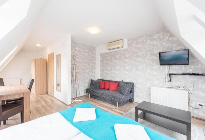 Escritório Deluxe, Mango Apartments