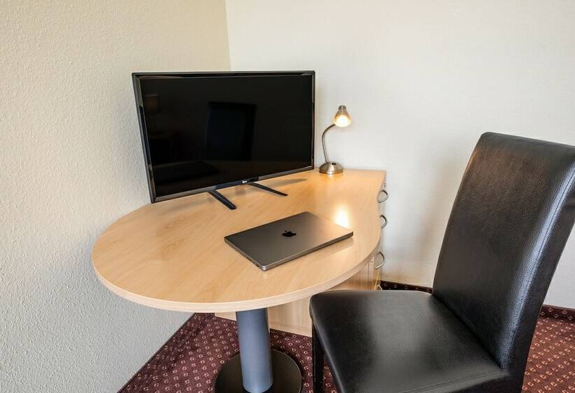 اتاق استاندارد سه نفره, Garner Hotel Berlin   Schöneberg
