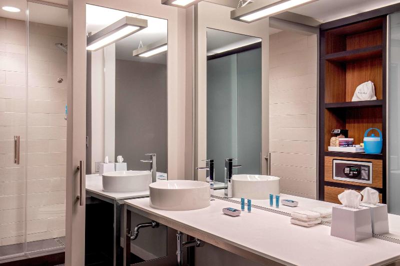 Номер Стандарт, Citotel Louisiane