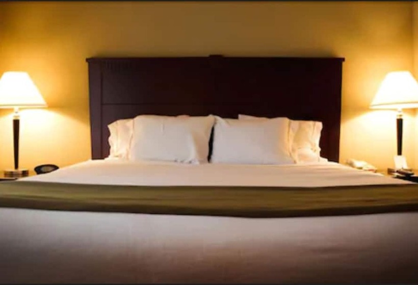 Семейный Номер, Desalis Hotel London Stansted