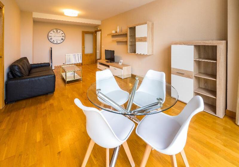 Апартаменты 2 Спальни, Gestión De Alojamientos Apartments