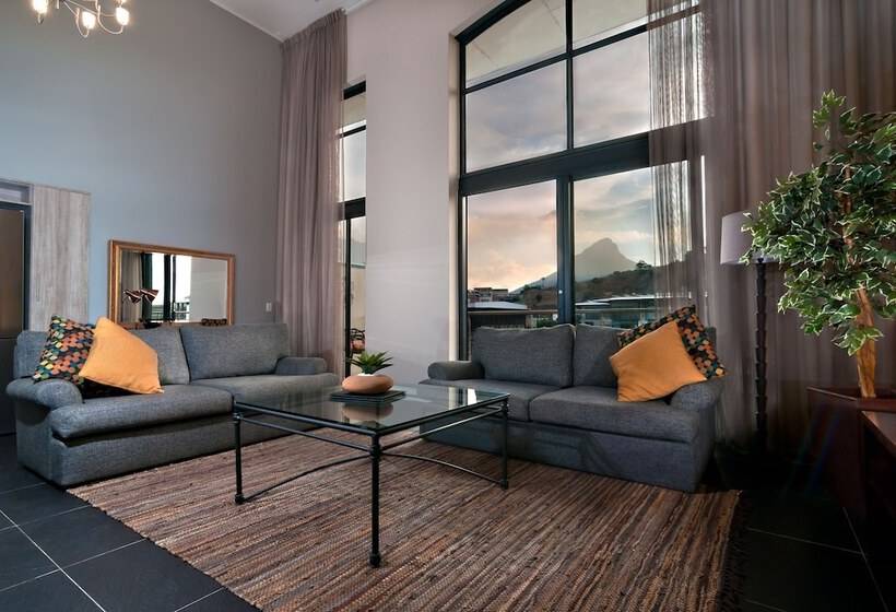 1 Bedroom Penthouse Apartment, The Rockwell Luxury Suites
