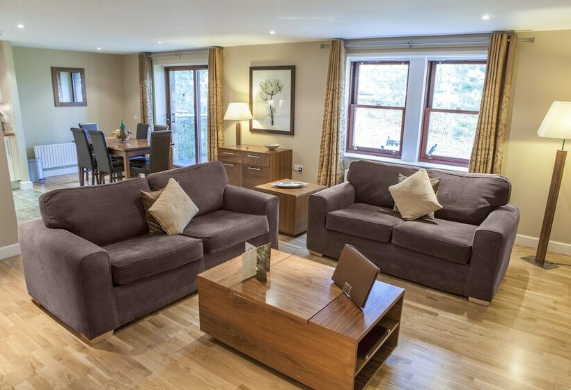 Апартаменты 1 Спальня, Thurnham Hall Resort