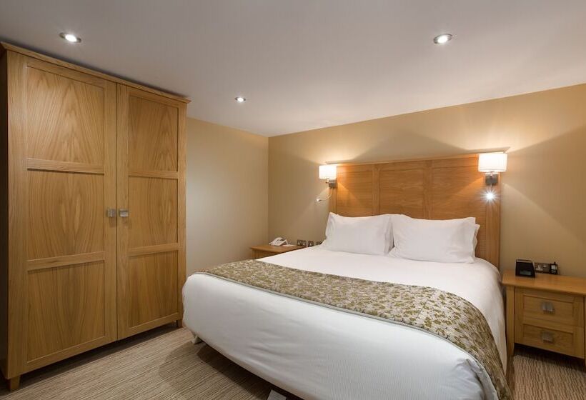 Апартаменты 2 Спальни, Thurnham Hall Resort