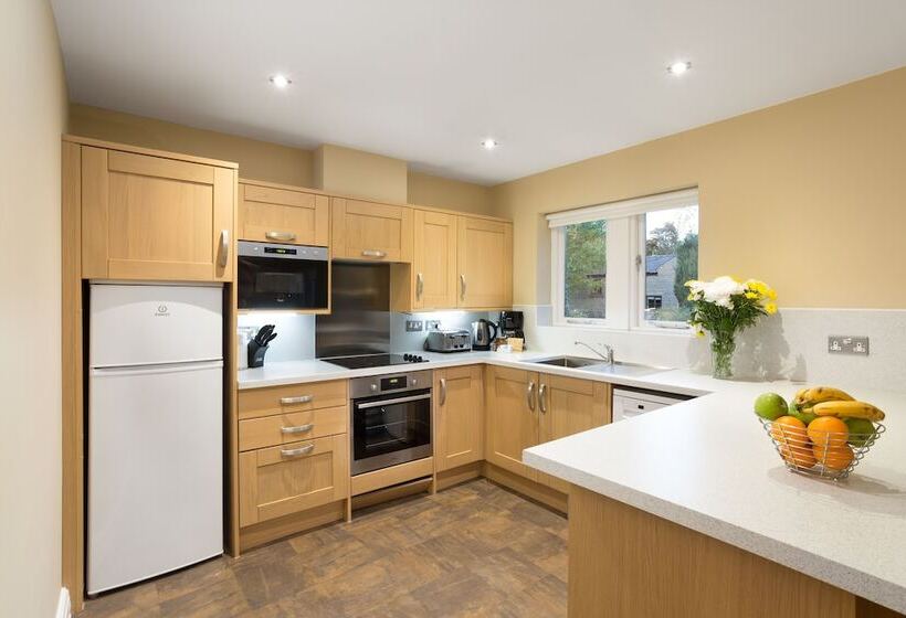 Студия Стандарт, Thurnham Hall Resort
