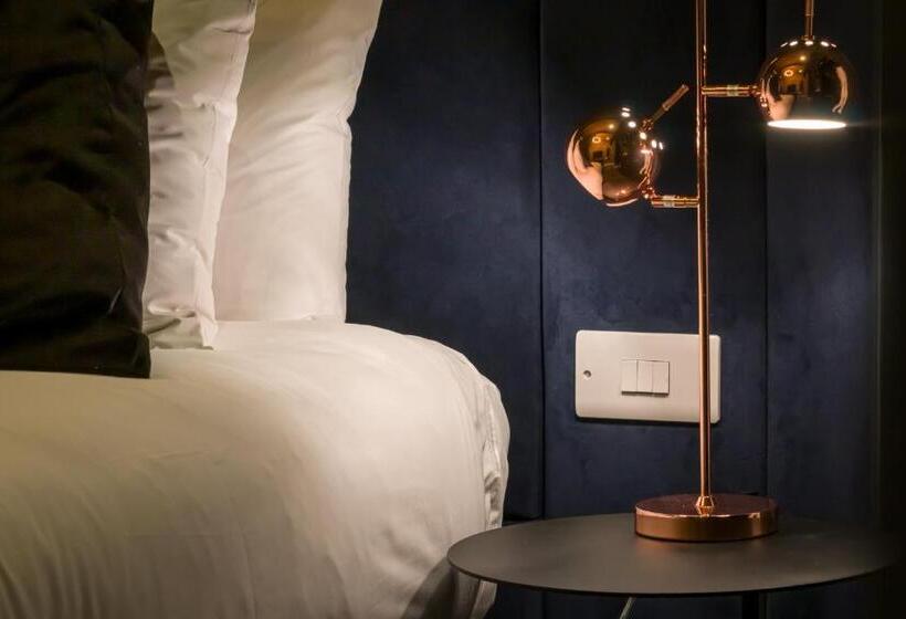 Chambre Standard avec Balcon, Velvet