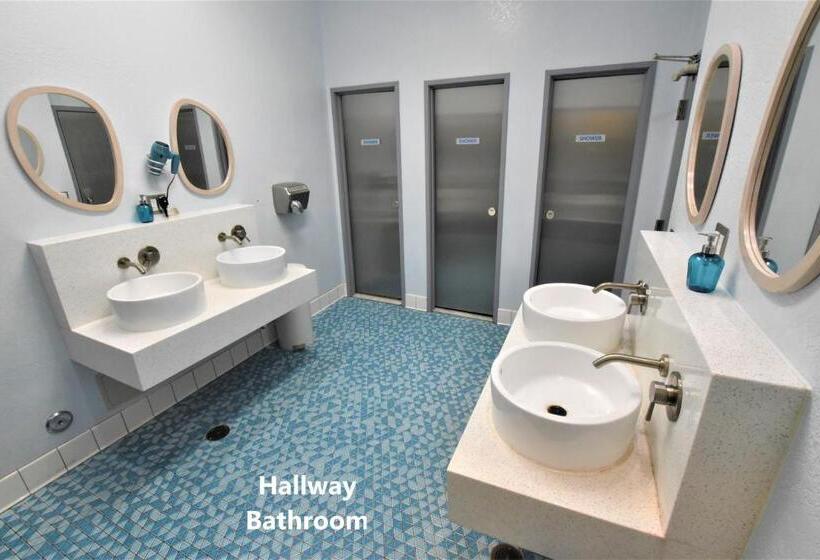 اتاق استاندارد, Gaslamp Hostel