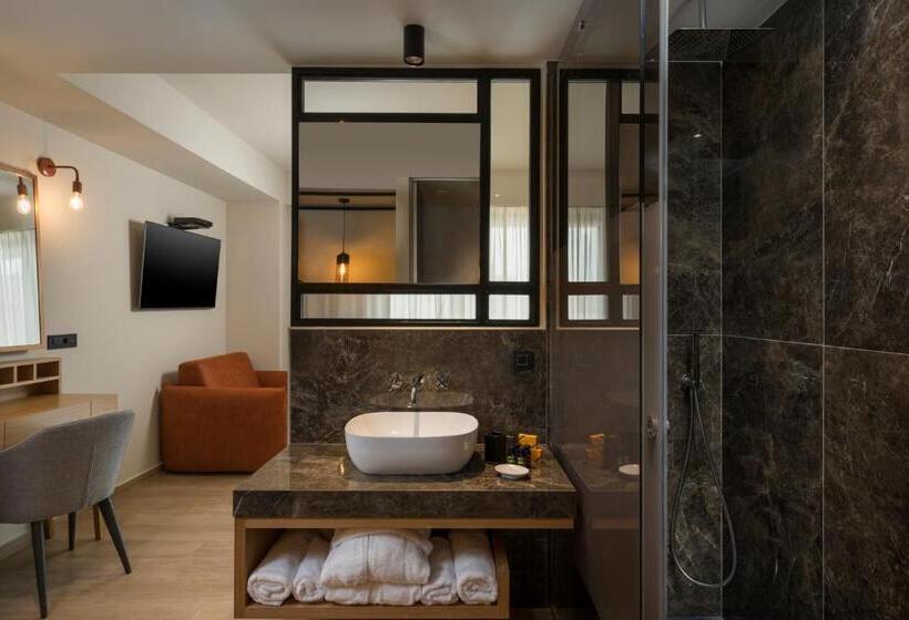스탠다드 트리플 룸, Hyperion City Hotel & Spa
