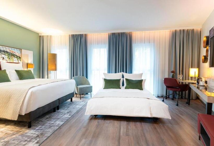 اتاق لوکس چهار تخته, Leonardo Hotel Augsburg