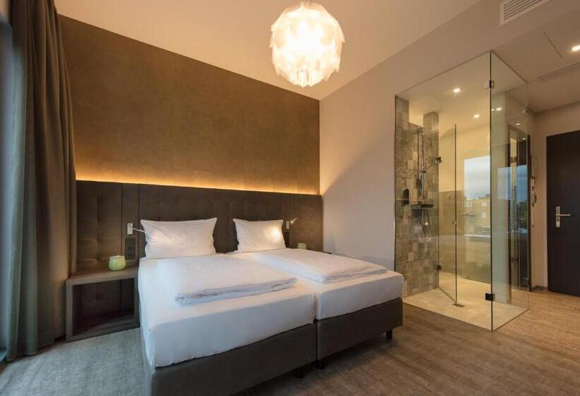 컴포트 룸, Deck 8 Designhotel.soest