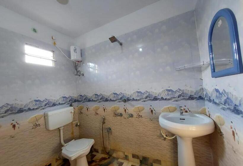 Номер Стандарт, Swastik Resort Tajpur