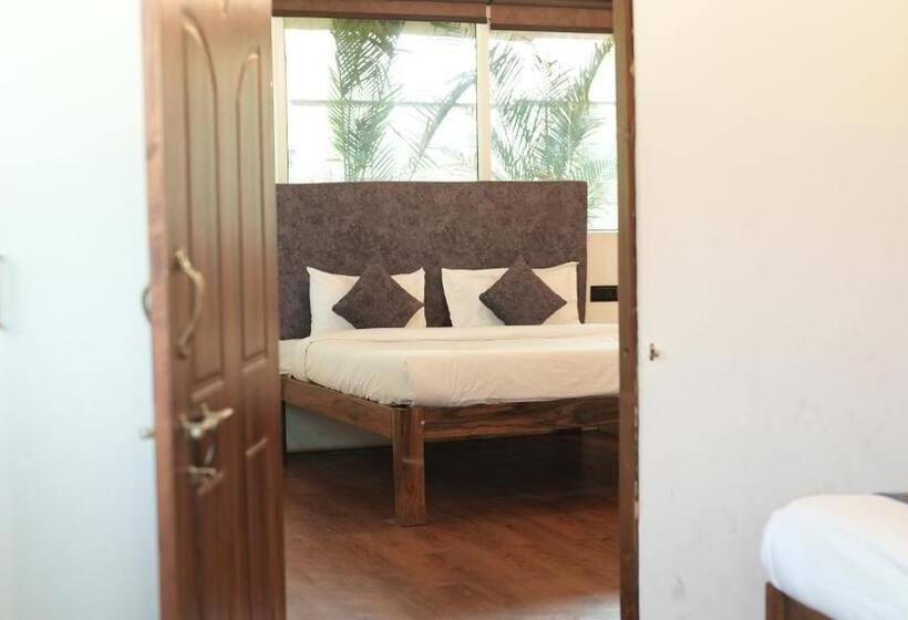 سوئیت 2 خوابه, Anjoned Hostel & Cafe