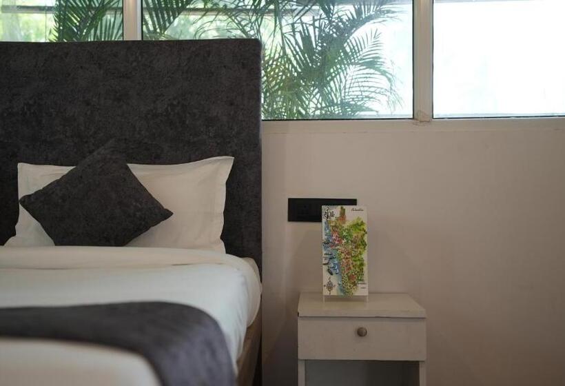 سوئیت 2 خوابه, Anjoned Hostel & Cafe
