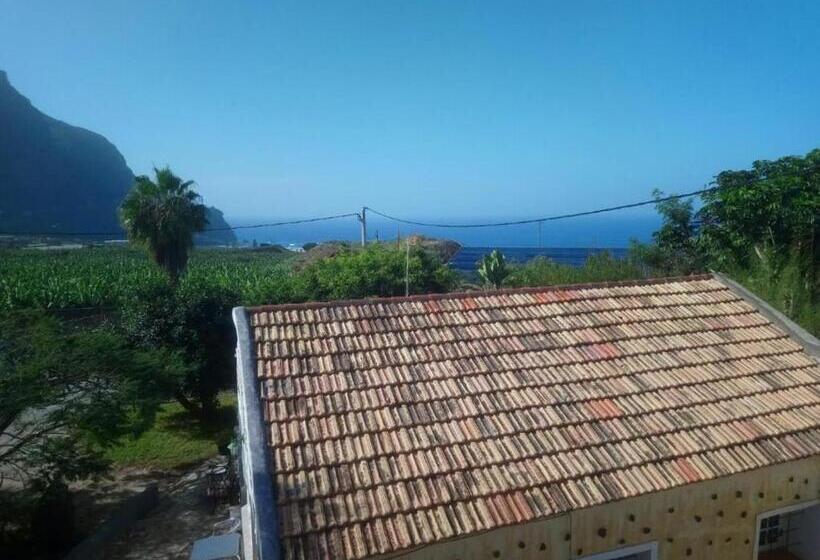 Четырехместный Номер Стандарт, Room In Guest Room   Casa El Cardon A2 Buenavista Del Norte