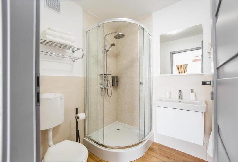 اتاق لوکس, Apart Hotel Fresh