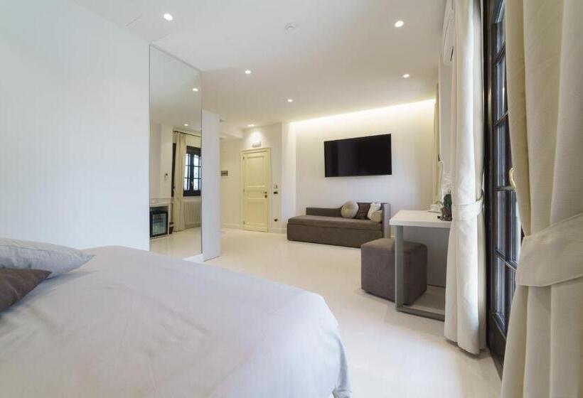 四人豪华间, Caffetteria Luca Suite & Rooms