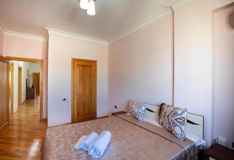 آپارتمان 1 خوابه با بالکن, Leyla Apartments 1